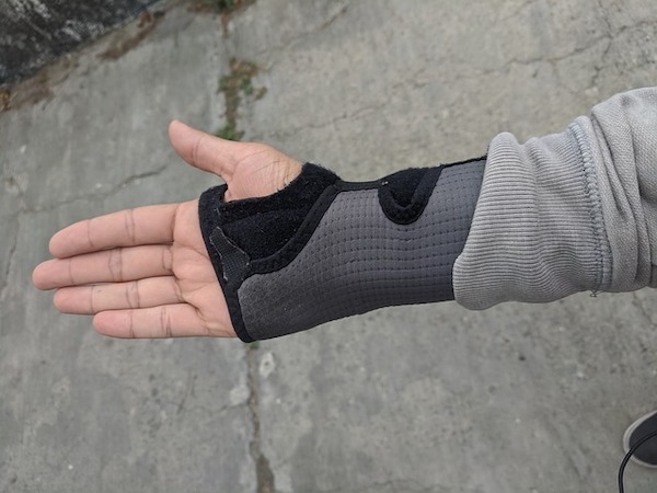 wrist wrap for cts